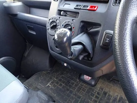 タウンエースバン DX 0.7t 4WD 2/5人乗り 5ドア ガソリン