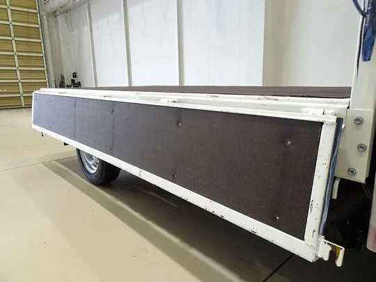ダイナ 1.25t 4WD FJL Sタイヤ 平ボデー