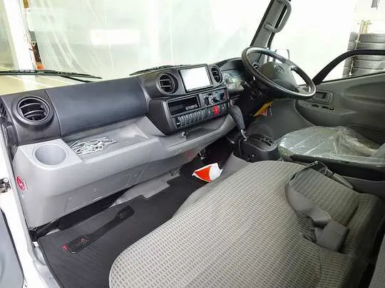 ダイナ 1.25t 4WD FJL Sタイヤ 平ボデー