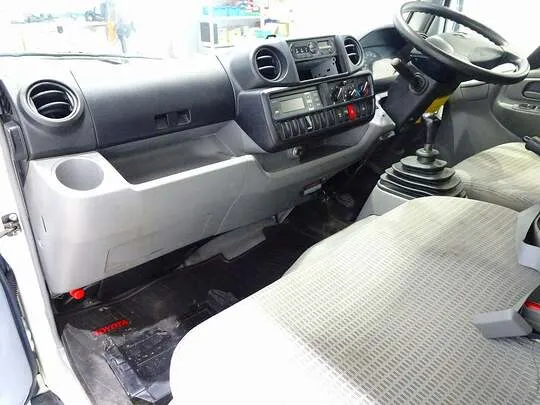 トヨエース 1.35t 4WD FJL Sタイヤ 4No. 低温冷凍車