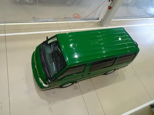 ボンゴバン DX 1t 4WD 2/5人乗り 5ドア ガソリン
