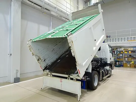 エルフ 2.35t 4WD FFL 深ダンプ