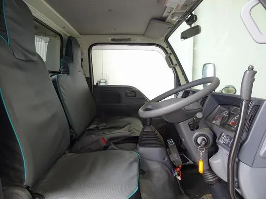 エルフ 2.35t 4WD FFL 深ダンプ