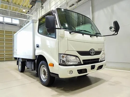 トヨエース 1.35t 4WD FJL Sタイヤ 4No. 中温冷凍車