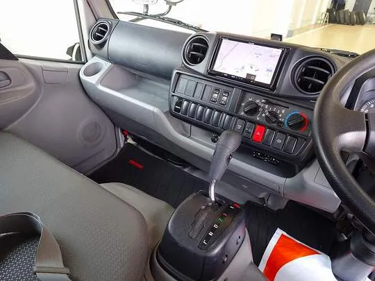 ダイナ 0.95t 4WD FJL Sタイヤ Wキャブ