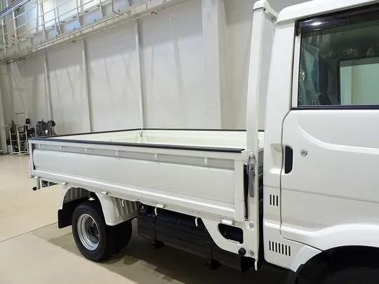 ボンゴトラック DX 1t 4ＷＤ ワイドロー Ｗタイヤ 平ボデー