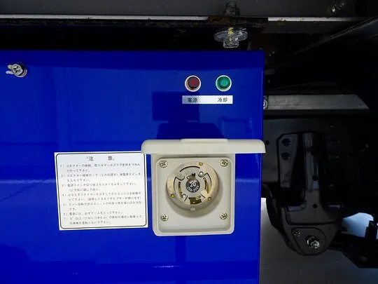 デュトロ 2t FJL 標準 低温冷凍車 スタンバイ付
