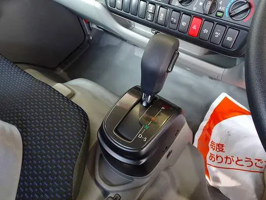 ダイナ 1.5t 4WD JL Wタイヤ 平ボデー 未使用車