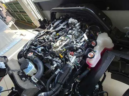 ダイナ 1.5t 4WD JL Wタイヤ 平ボデー 未使用車