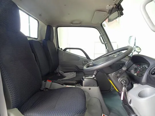 ダイナ 1.5t 4WD JL Wタイヤ 平ボデー 未使用車