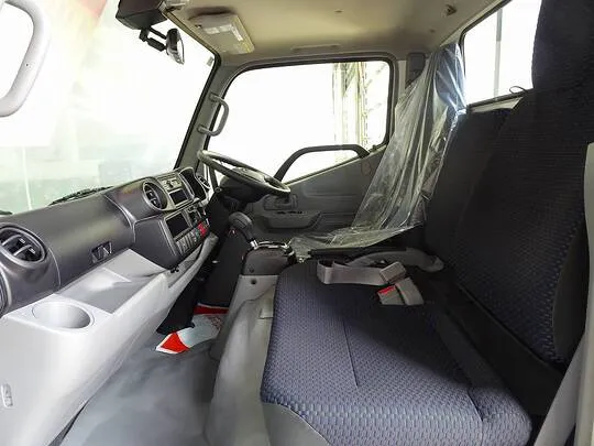 ダイナ 1.5t 4WD JL Wタイヤ 平ボデー 未使用車