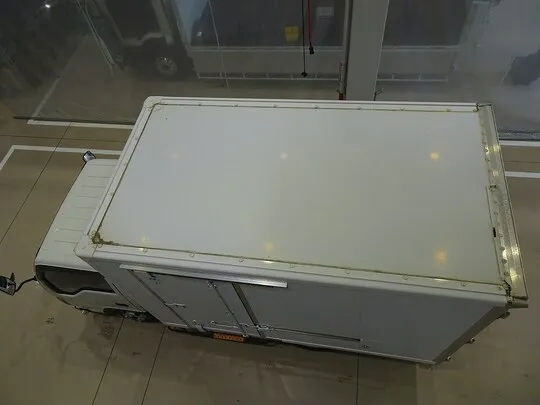 エルフ 2t FFL 標準 保冷バン 総重量5t未満
