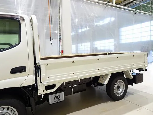 ダイナ 1.35t 4WD FJL Sタイヤ 平ボデー