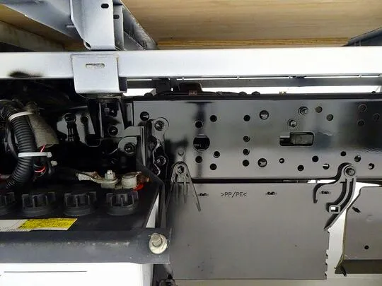 ダイナ 1.35t 4WD FJL Sタイヤ 平ボデー