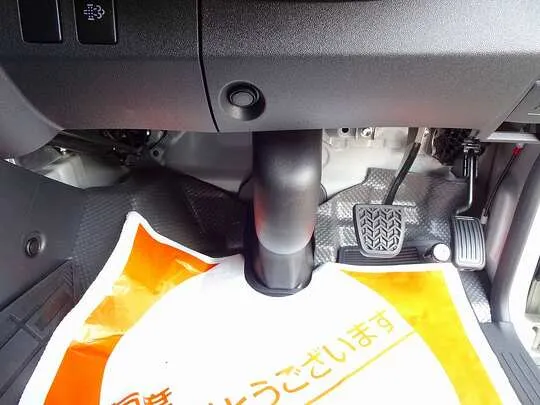 ハイエースバン DX GLパッケージ 1t 4WD 3/6人乗り 5ドア 未使用車
