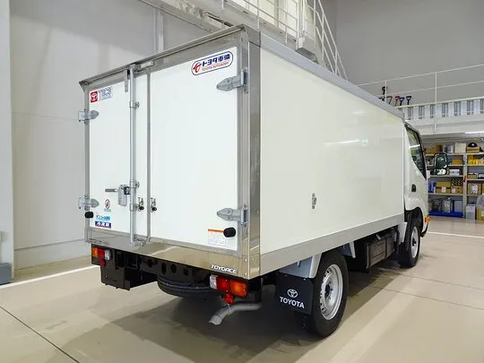 トヨエース 1.35t 4WD FJL Sタイヤ 4No. 中温冷凍車