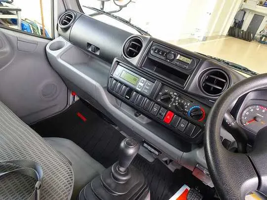 トヨエース 1.35t 4WD FJL Sタイヤ 4No. 中温冷凍車