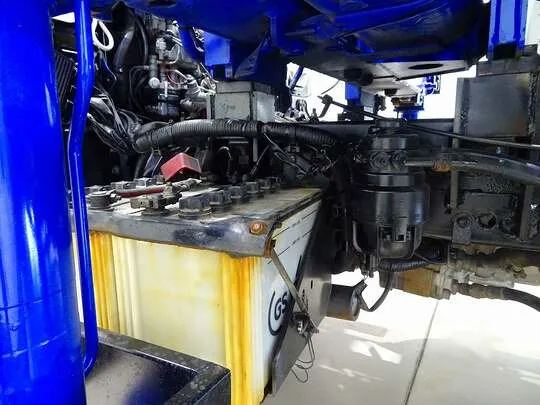 デュトロ 3t 4WD  標準ロング アルミブロック タダノ4段クレーン付