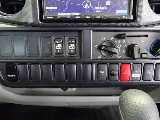 ダイナ 1t 4WD FJL Sタイヤ Wキャブ