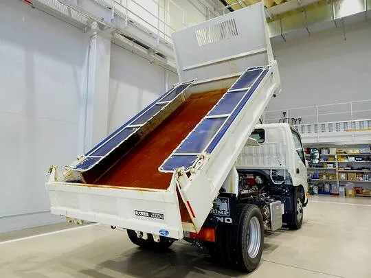 デュトロ 2t 4WD FJL 強化ダンプ