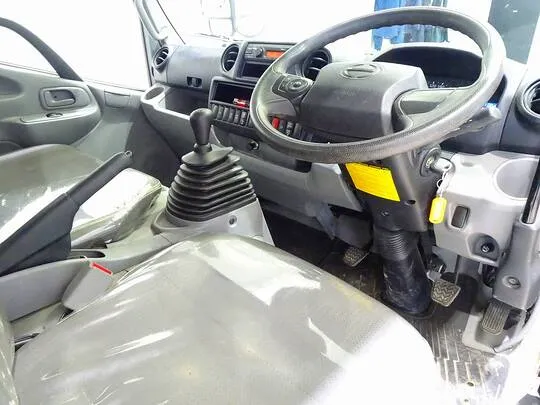 デュトロ 2t 4WD FJL 強化ダンプ