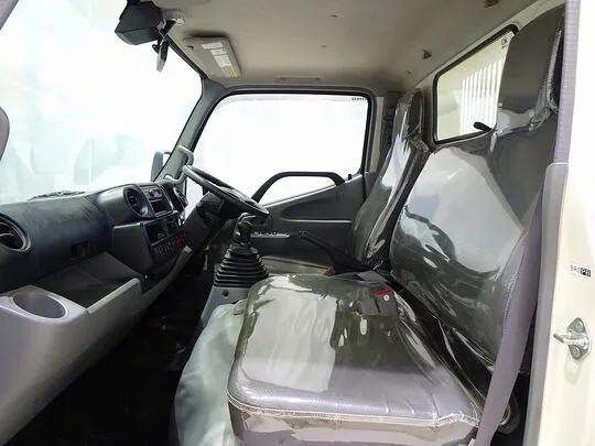 デュトロ 2t 4WD FJL 強化ダンプ