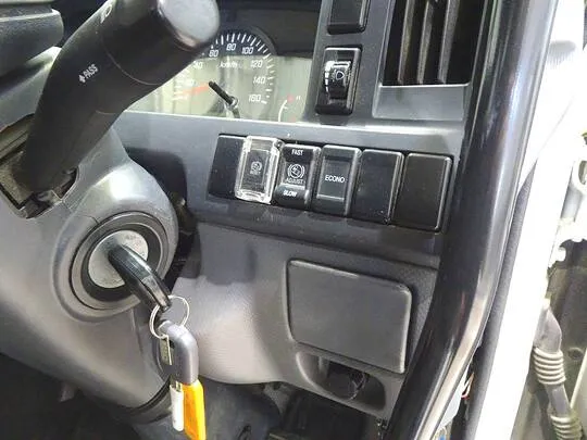 エルフ 2.95t 4No. 4WD FFL 強化ダンプ