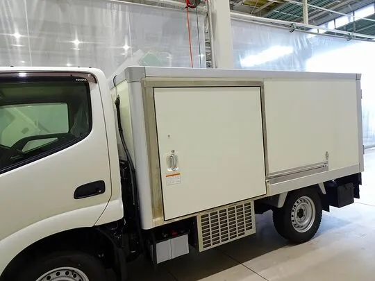 トヨエース 1.35t 4WD FJL Sタイヤ 4No. 低温冷凍車
