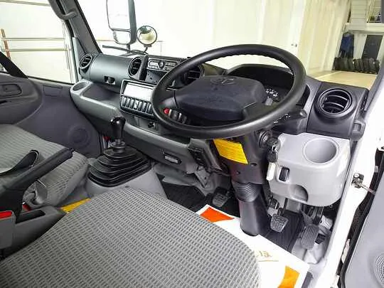 トヨエース 1.35t 4WD FJL Sタイヤ 4No. 低温冷凍車
