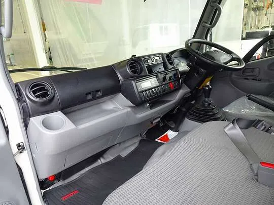 トヨエース 1.35t 4WD FJL Sタイヤ 4No. 低温冷凍車