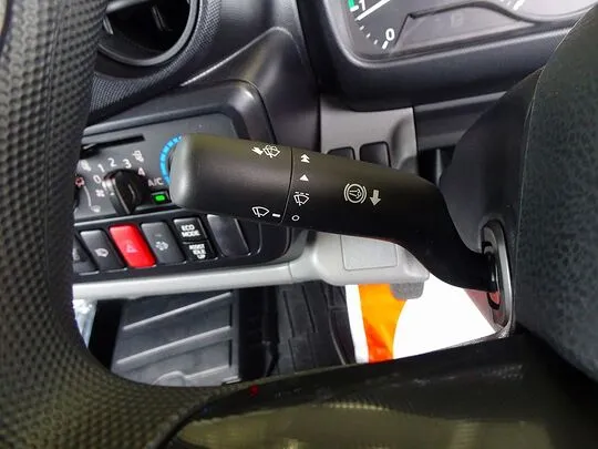デュトロ 2t FJL 標準 アルミバン 未使用車