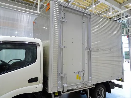 デュトロ 2t FJL 標準 アルミバン 未使用車
