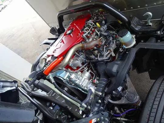 デュトロ 2t FJL 標準 アルミバン 未使用車