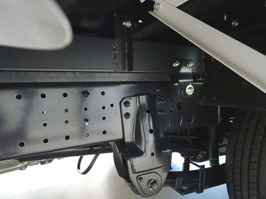 デュトロ 2t FJL 標準 アルミバン 未使用車