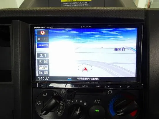 エルフ 1.55t FL Wタイヤ 平ボデー