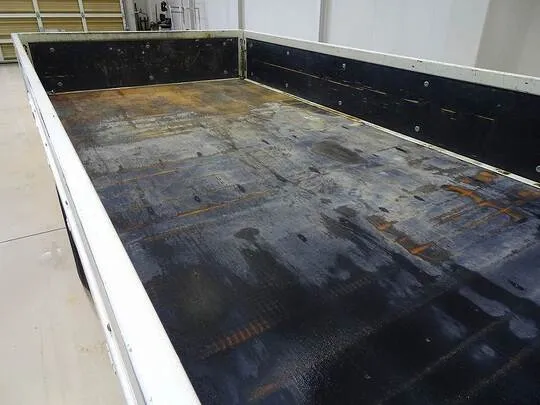 エルフ 1.55t FL Wタイヤ 平ボデー