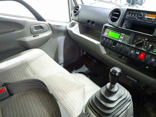 トヨエース 1.35t 4WD FJL Sタイヤ 4No. 低温冷凍車