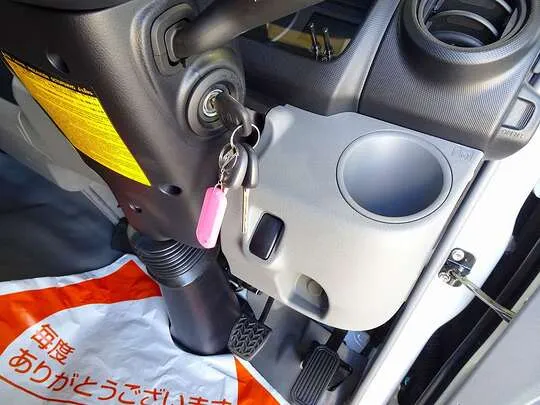 ダイナ 1.5t 4WD JL Wタイヤ 平ボデー 未使用車