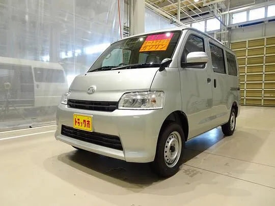 ボンゴバン DX 0.7t 4WD 2/5人乗り 5ドア ガソリン 未使用車