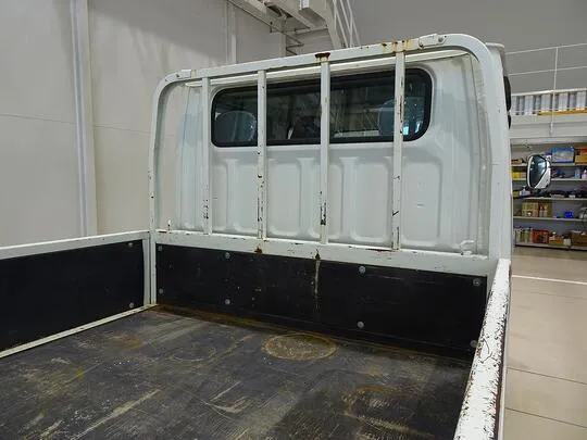 キャンター 2t 4ＷＤ 全低床 標準セミロング Wキャブ