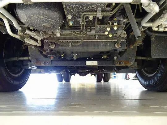キャンター 2t 4ＷＤ 全低床 標準セミロング Wキャブ