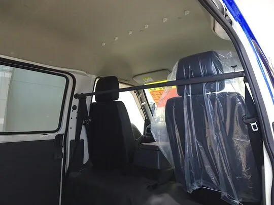 ボンゴバン DX 1t 4WD 2人乗り 5ドア ハイルーフ ガソリン