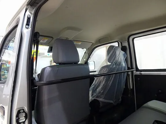 タウンエースバン DX 0.7t 4WD 2/5人乗り 5ドア ガソリン