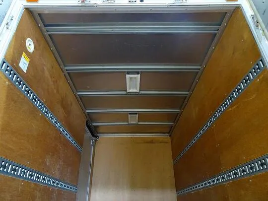 トヨエース 2t FJL 標準セミロング アルミバン 総重量5t未満