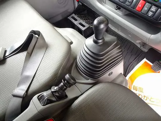トヨエース 2t FJL 標準ロング アルミバン