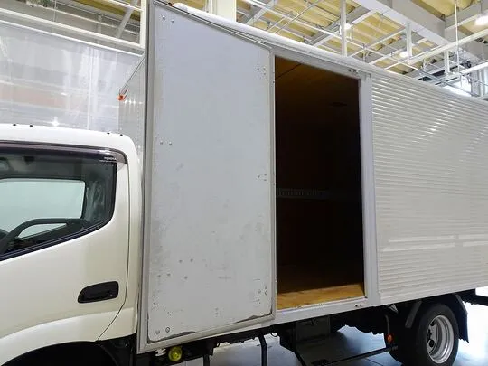 トヨエース 2t FJL 標準ロング アルミバン
