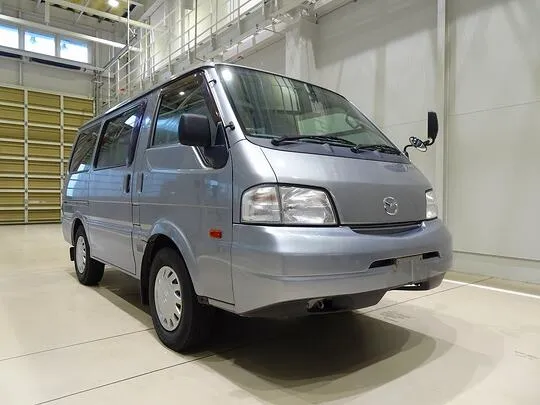 ボンゴバン DX 1t 4WD 2/5人乗り 5ドア ガソリン