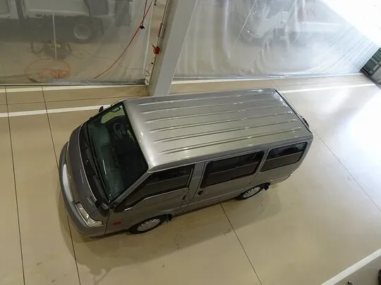 ボンゴバン DX 1t 4WD 2/5人乗り 5ドア ガソリン