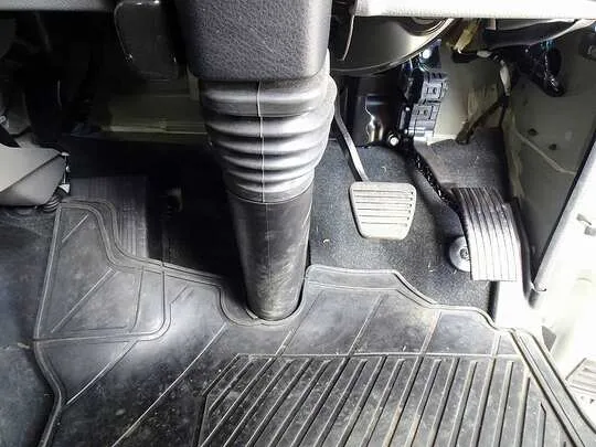 キャンター 1.45t 4WD 全低床 Wタイヤ Wキャブ