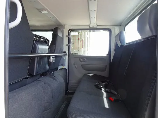 キャンター 1.45t 4WD 全低床 Wタイヤ Wキャブ